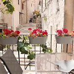 Casa De Mateo Ellias